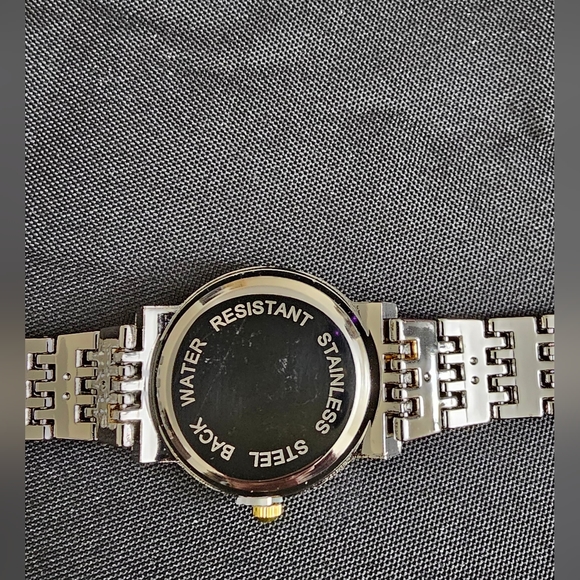 Beautiful Woman's Watch - Picture 2 of 2